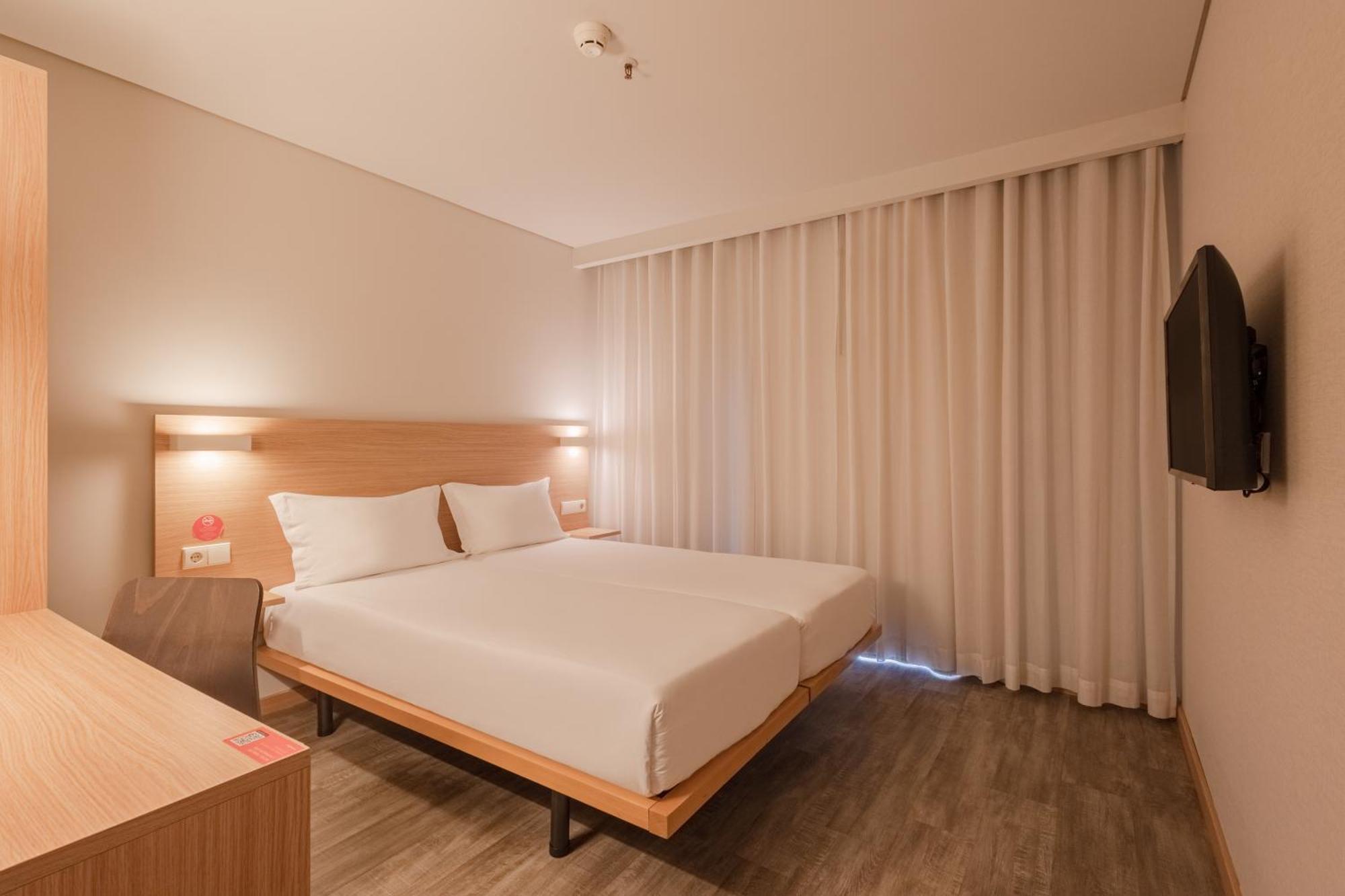 Moov Hotel Porto Norte Senhora da Hora Buitenkant foto