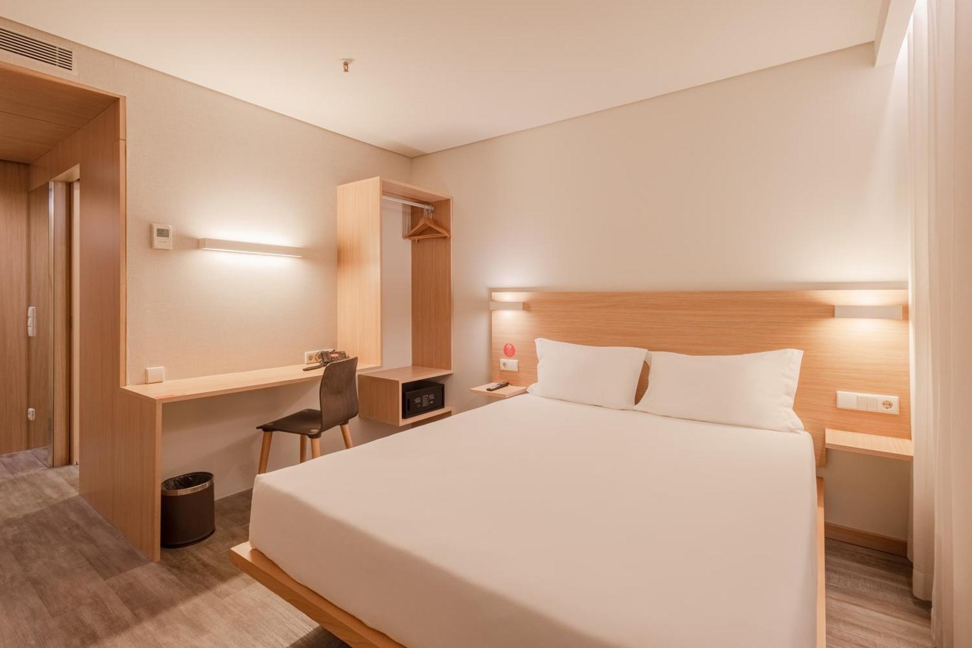 Moov Hotel Porto Norte Senhora da Hora Buitenkant foto